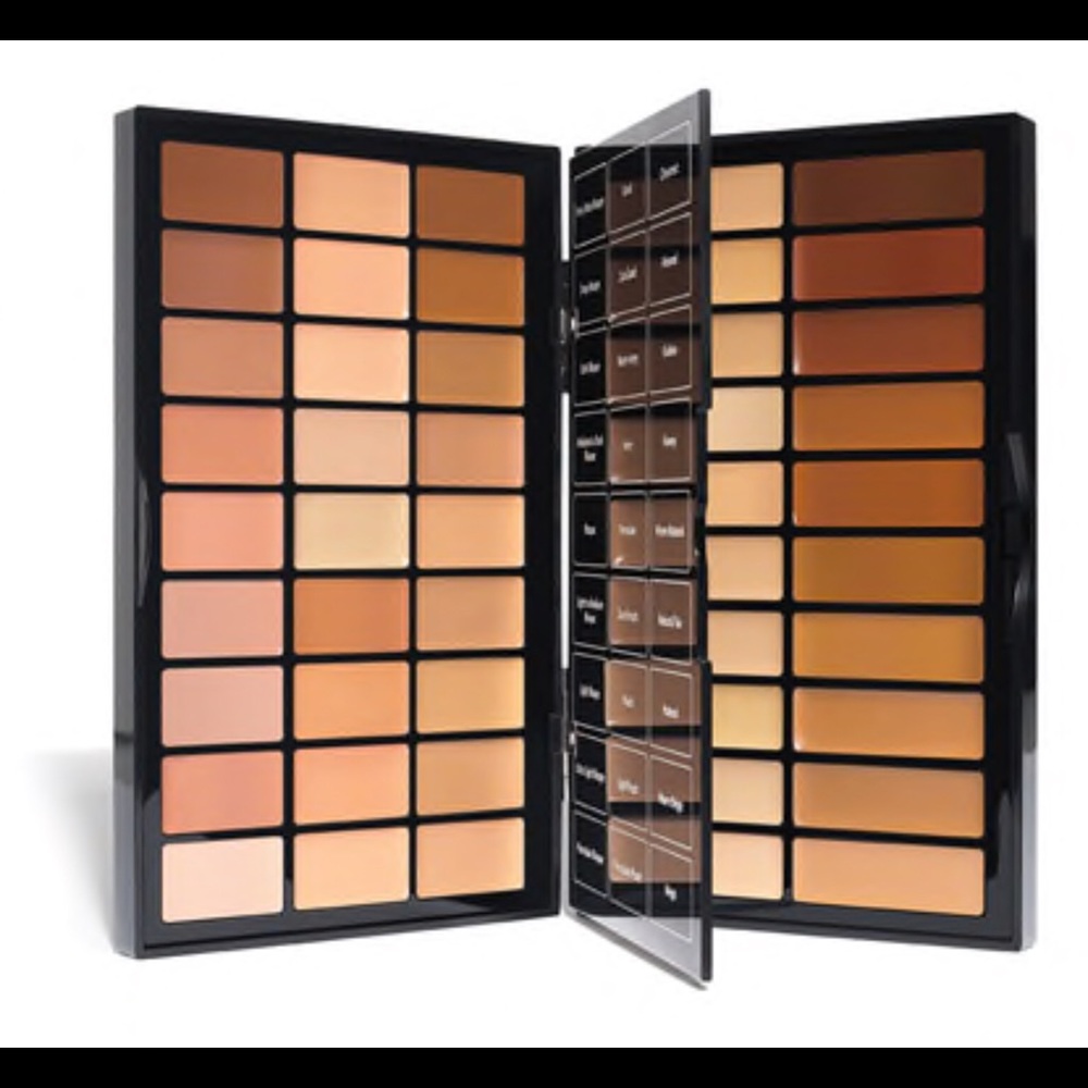Bobbi Brown BBU Pro Face Palette